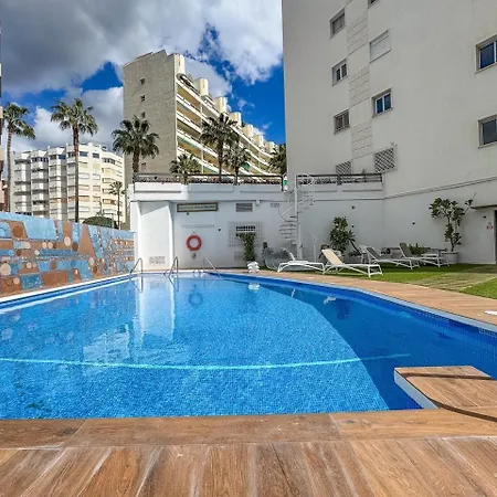 Palm 4b With Sea Views And Private Parking * Marbella